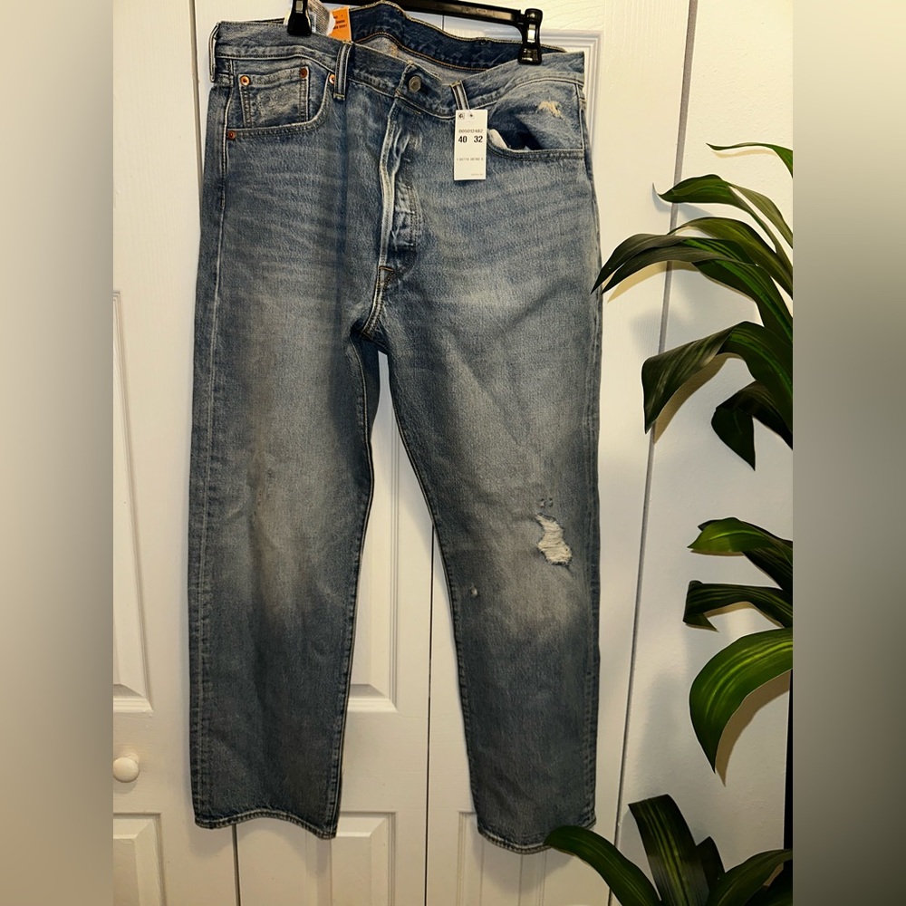 Levi's Men's Straight Jeans in Faded Blue